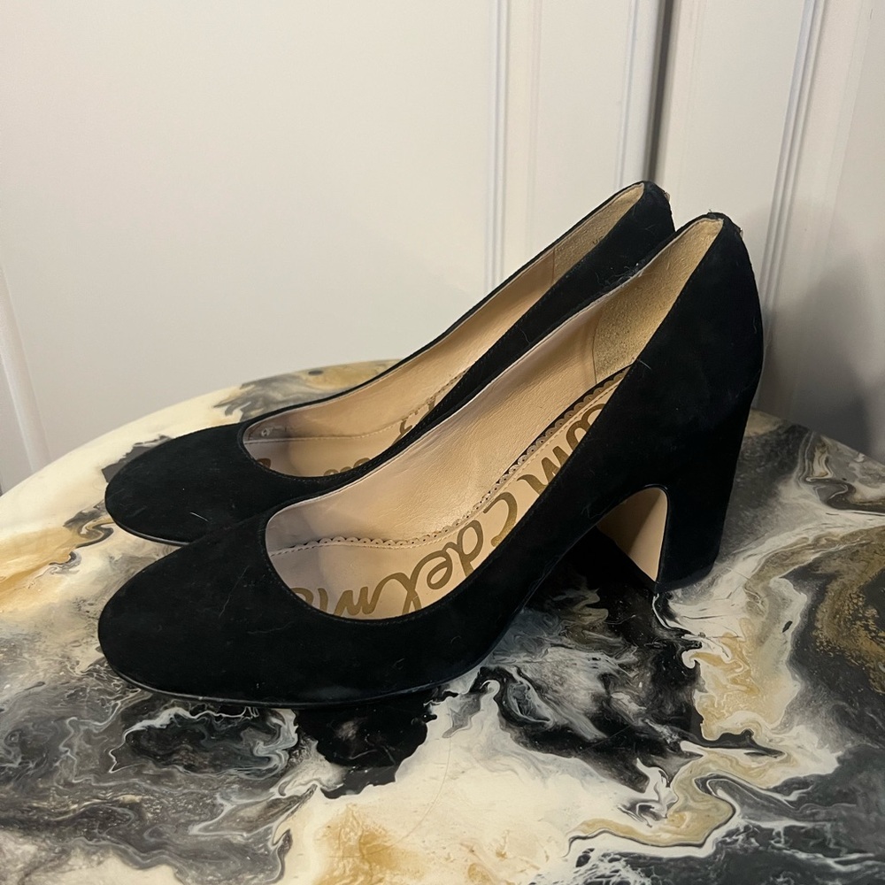Sam Edelman Junie Black Suede Low Pump